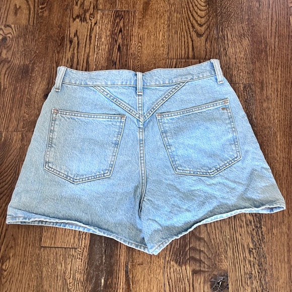 Mom Jean Shorts - Picture 2 of 4